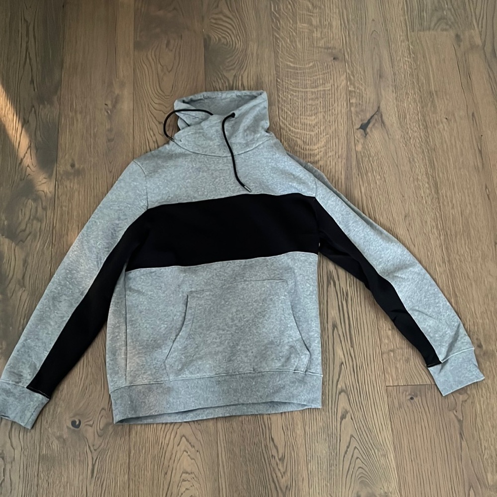H&M turtle neck sweater